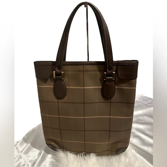 Burberry vintage classic plaid canvas tote‎ with leather trim w/coa - Picture 2 of 11